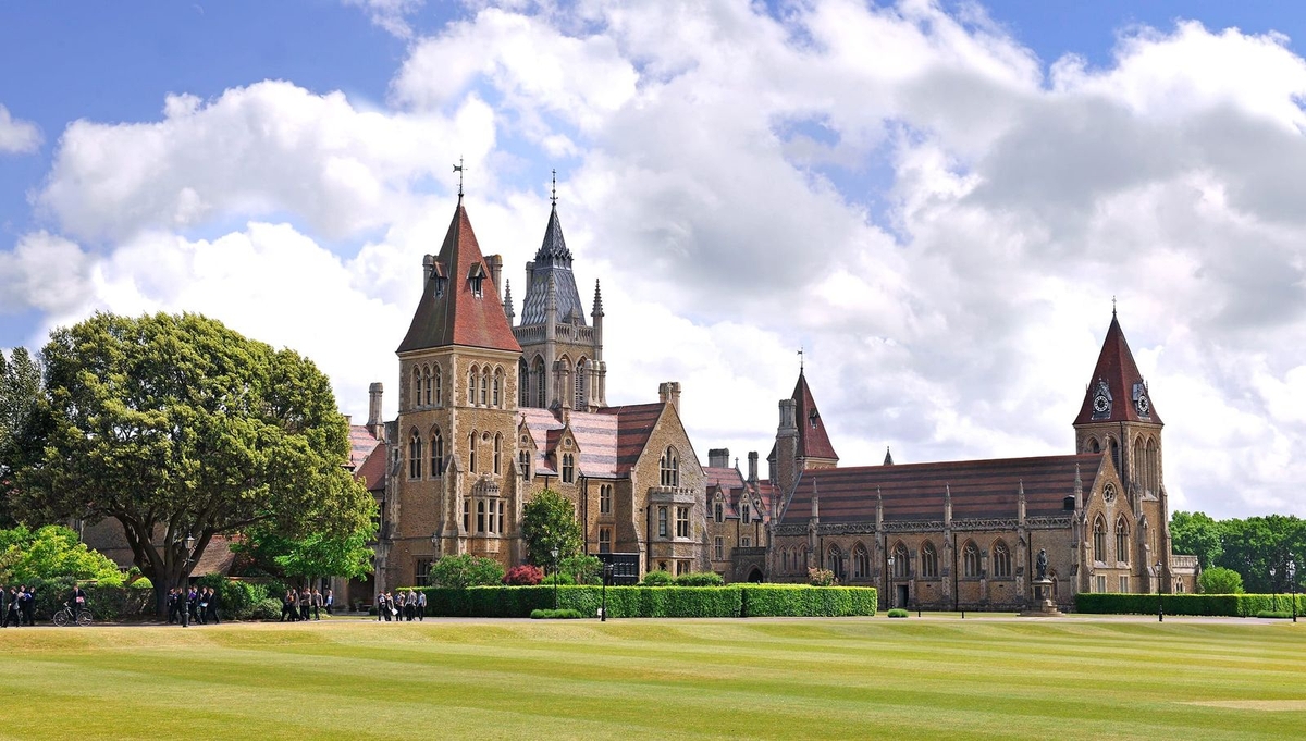 From Charterhouse to Cambridge—Andrew’s Path to Professional Excellence Andrew Wong, Charterhouse | Imperial College London | University of Cambridge